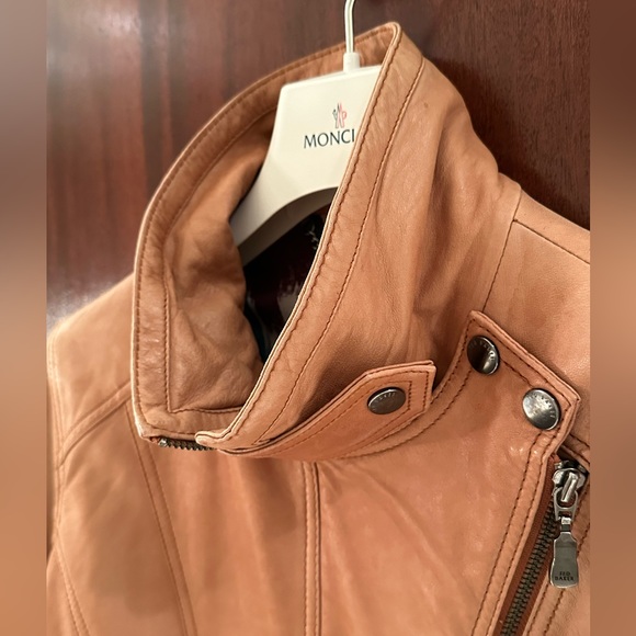 Camel 100% leather jacket by Ted Baker - Picture 2 of 16